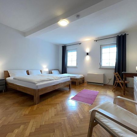 Uebernachten In Grosser Maisonette-Wohnung By Rabe Karlsruhe Extérieur photo